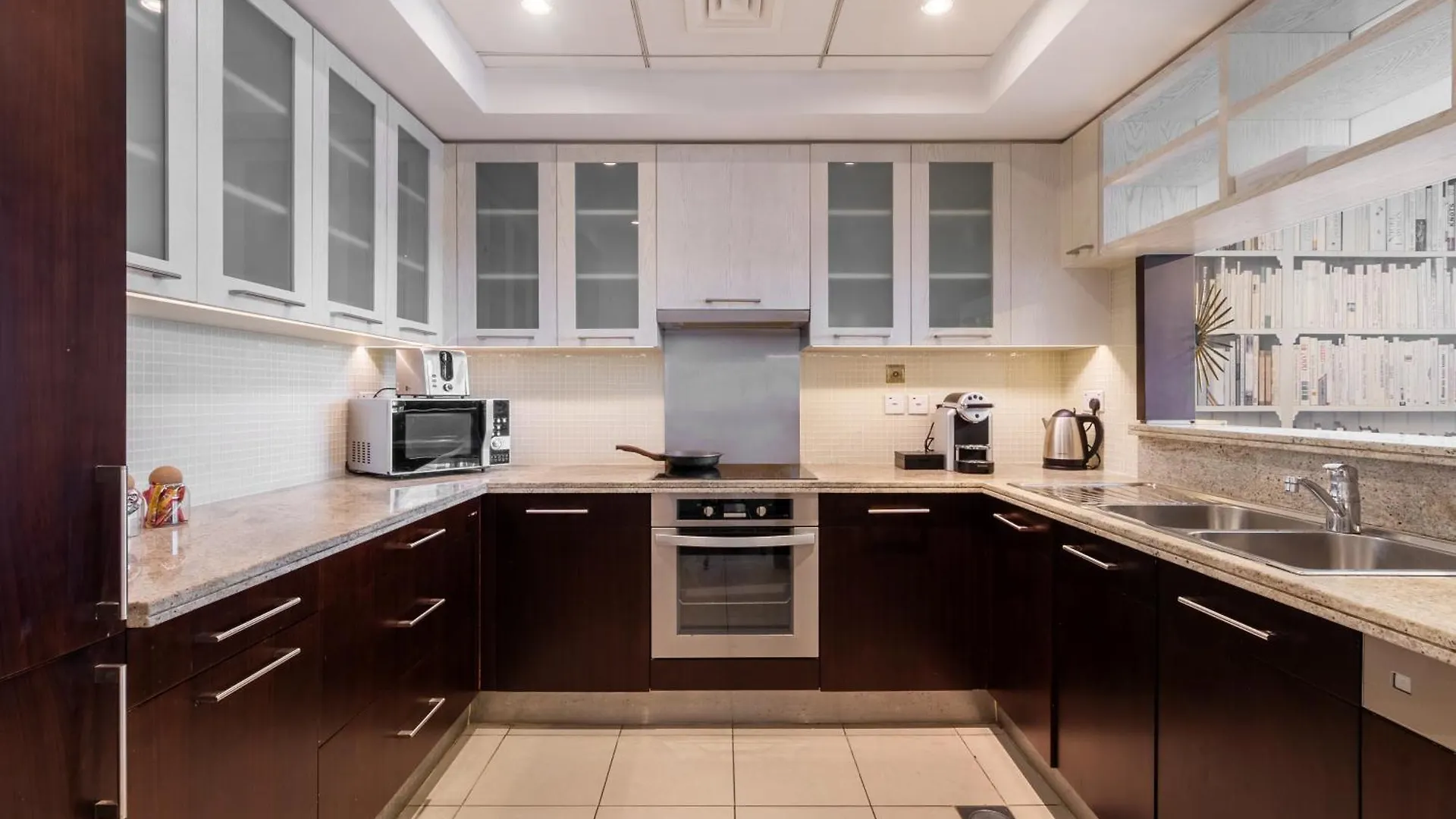 Daire Stylish 2Br With Burj Khalifa View Near Dubai Mall