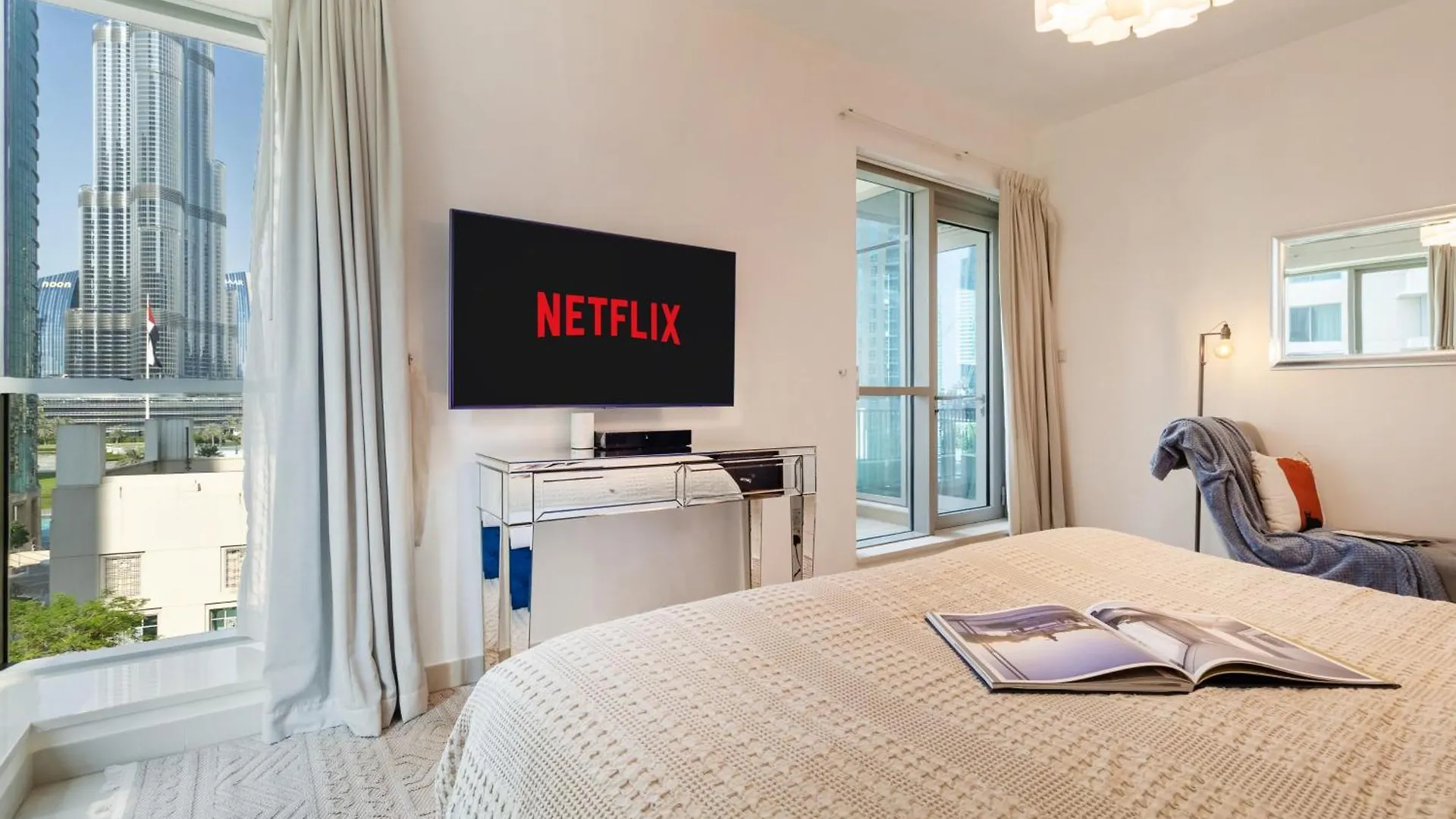 Stylish 2Br With Burj Khalifa View Near Dubai Mall Apartment