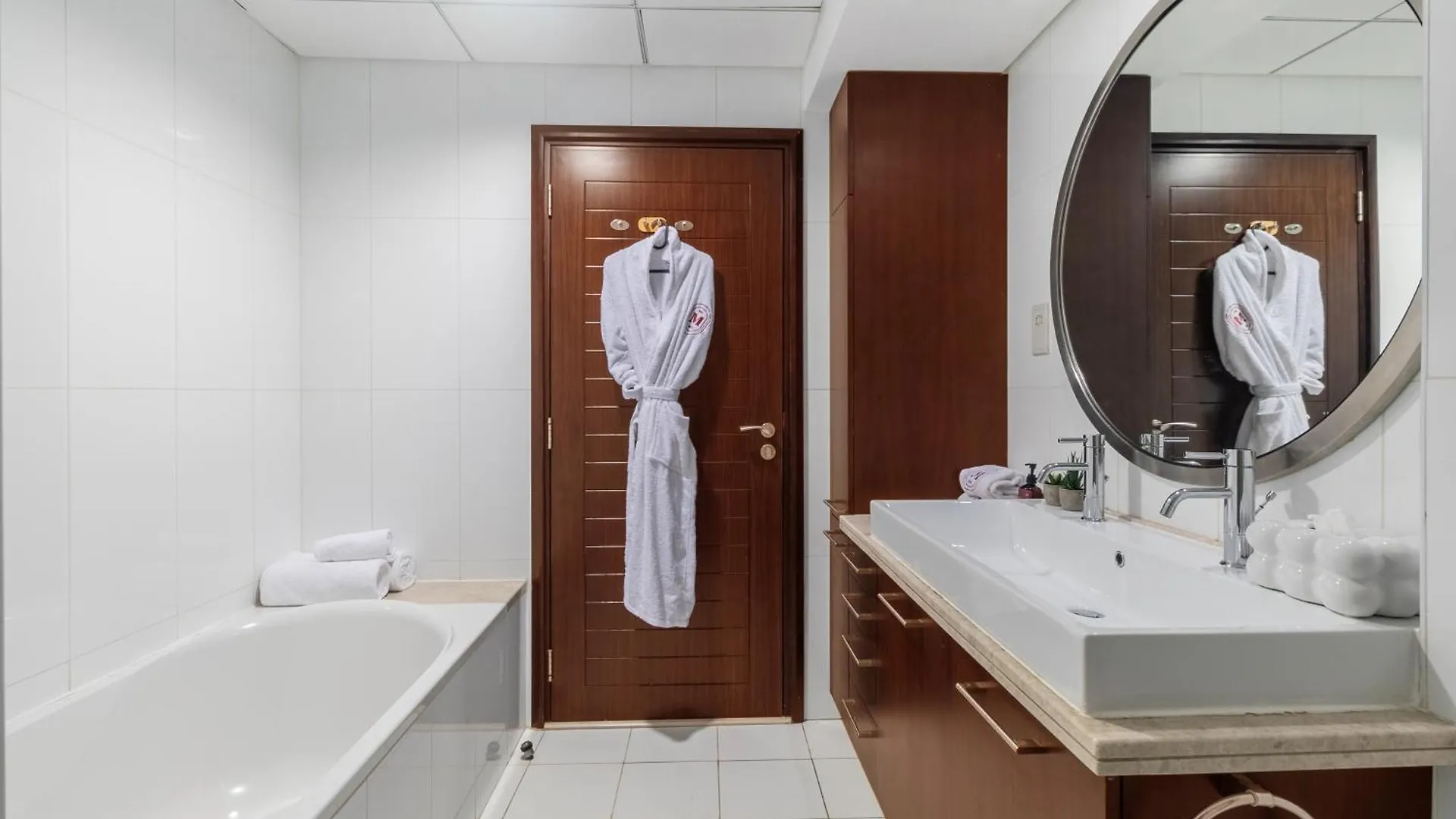 Stylish 2Br With Burj Khalifa View Near Dubai Mall Apartment